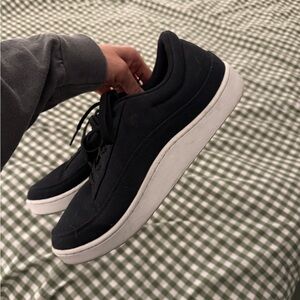 Allbirds Men's Black and White Sneakers